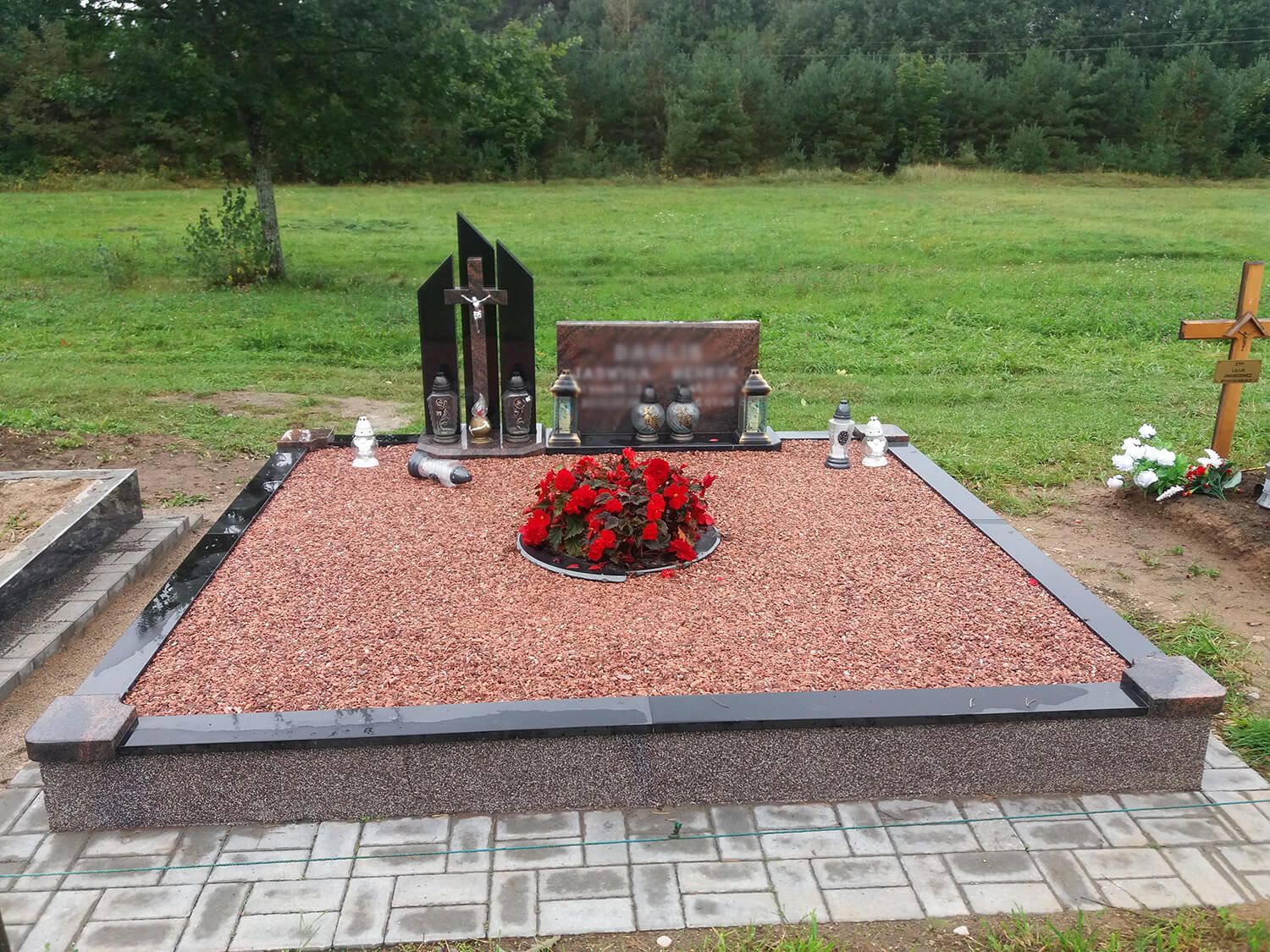 Prace wykonane przez jasiunupaminklai.lt