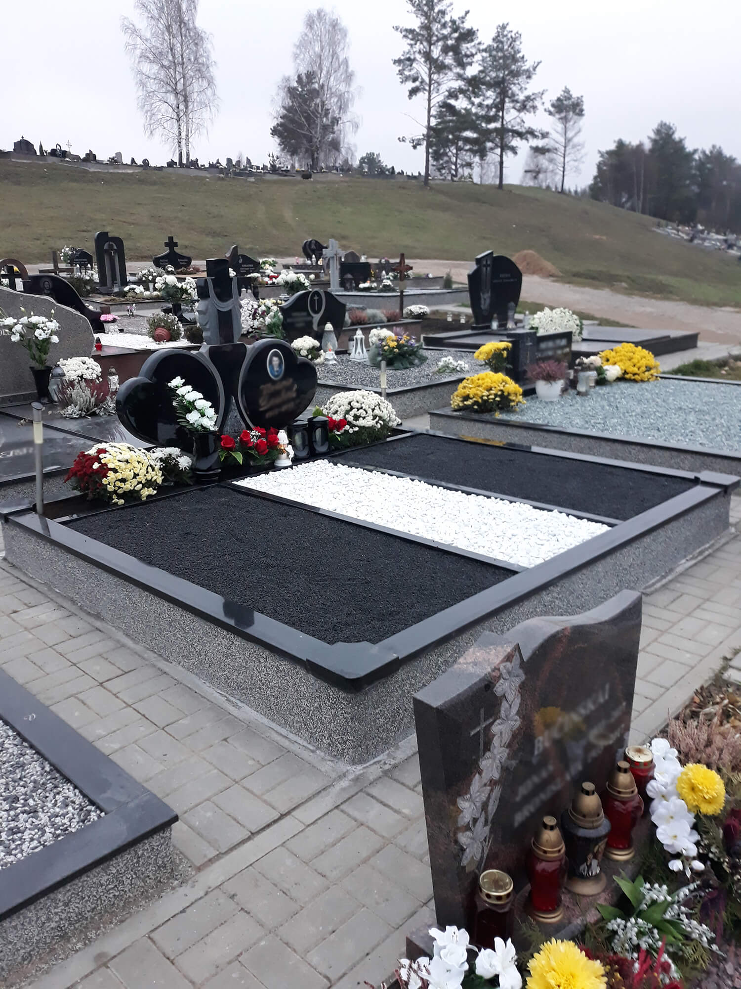 Prace wykonane przez jasiunupaminklai.lt