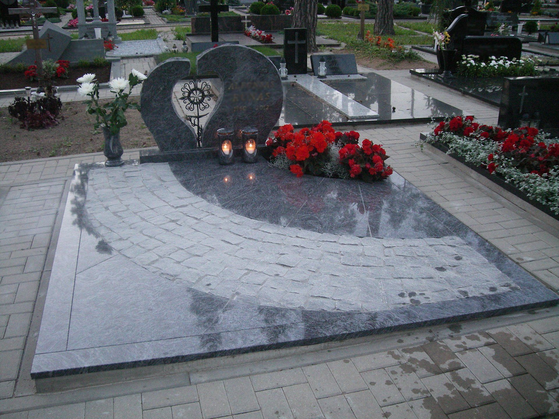 Prace wykonane przez jasiunupaminklai.lt