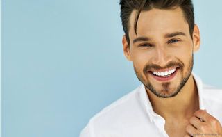 Home-Bleaching: Weiße Zähne nach zwei bis drei Wochen