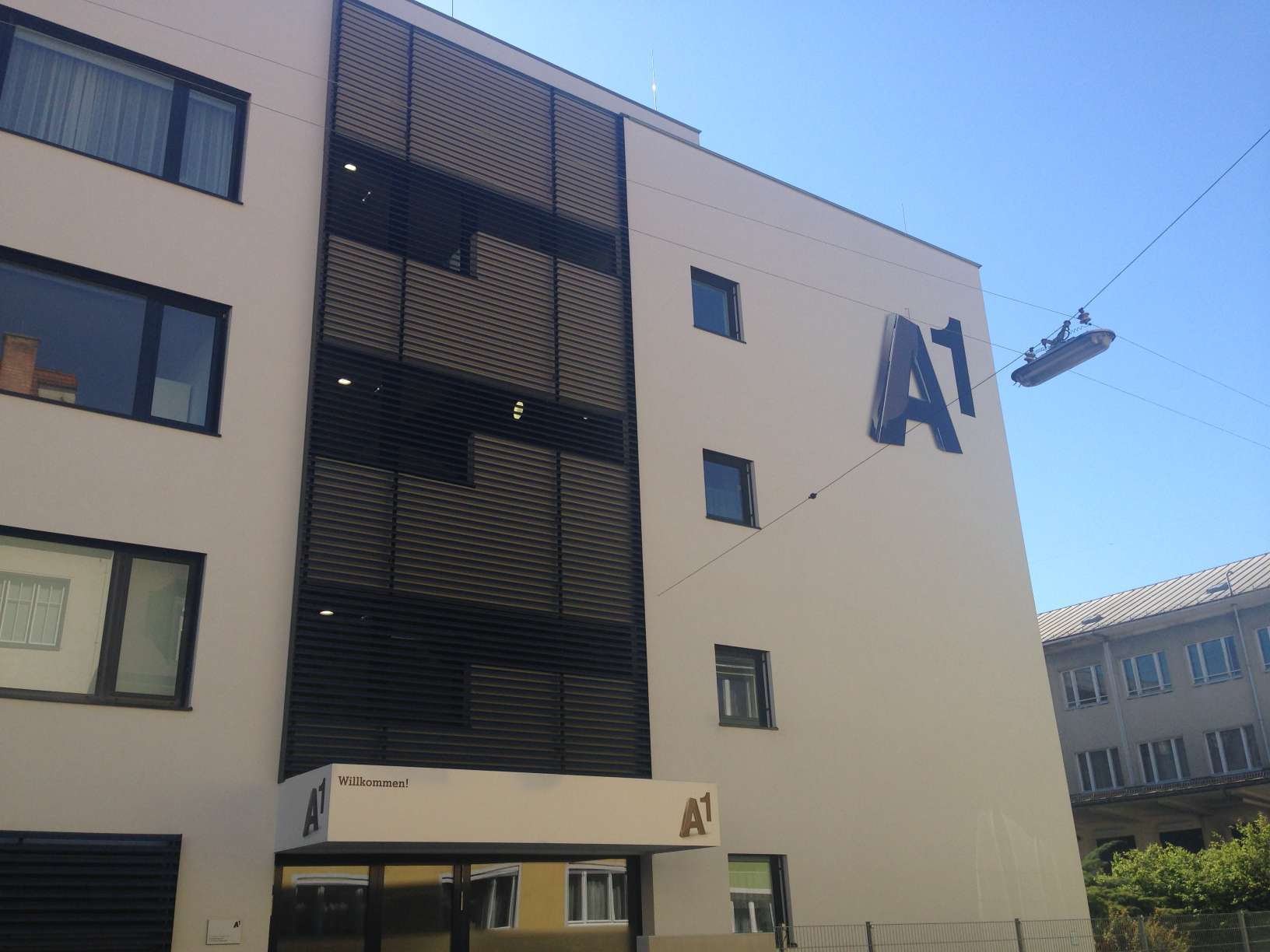 Hausfassade bei A1