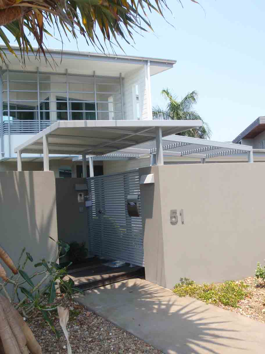 Slatted Gate — GJM Balustrading in Noosaville, QLD
