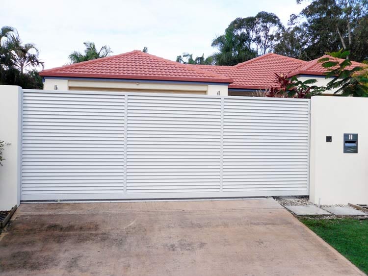 White Gate — GJM Balustrading in Noosaville, QLD