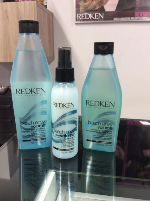 creme e spuma per dare volume della Redken