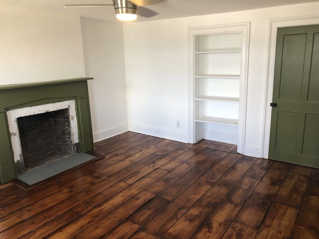 123 Montgomery Bedroom 1
