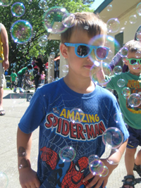 Boys brand name used apparel