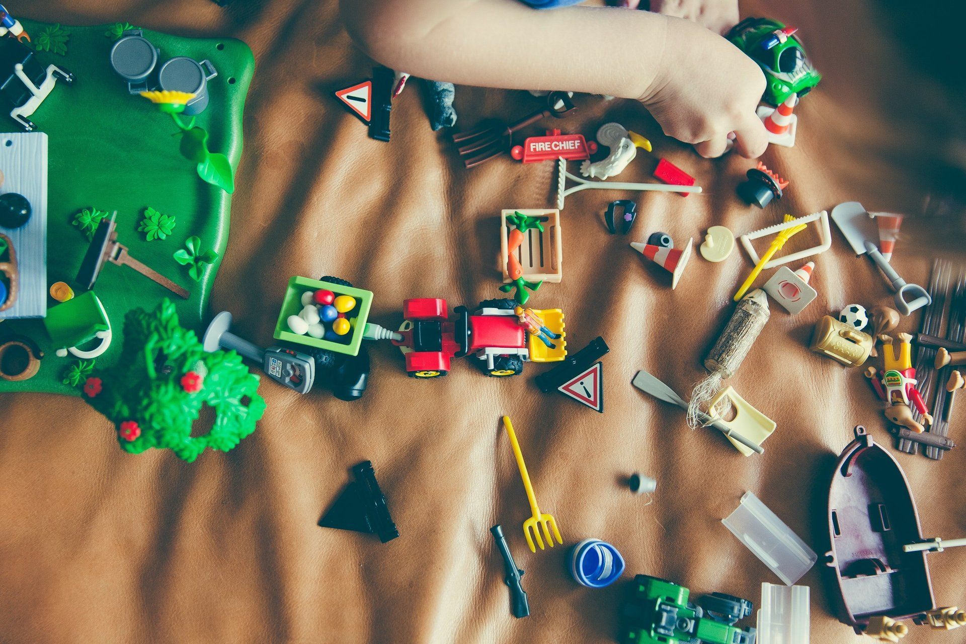 What is heuristic play?
