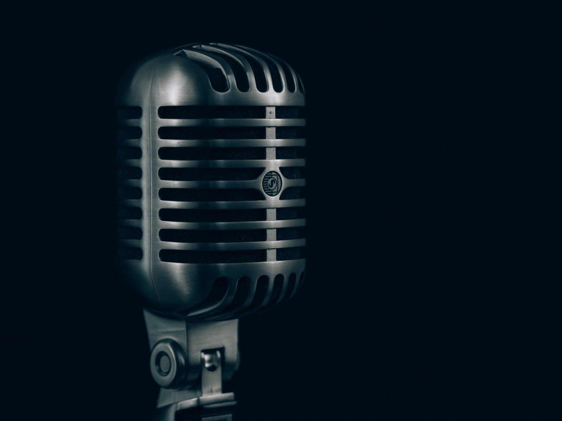 la central del podcast