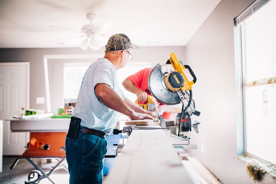 Molding installation, painters In Philadelphia