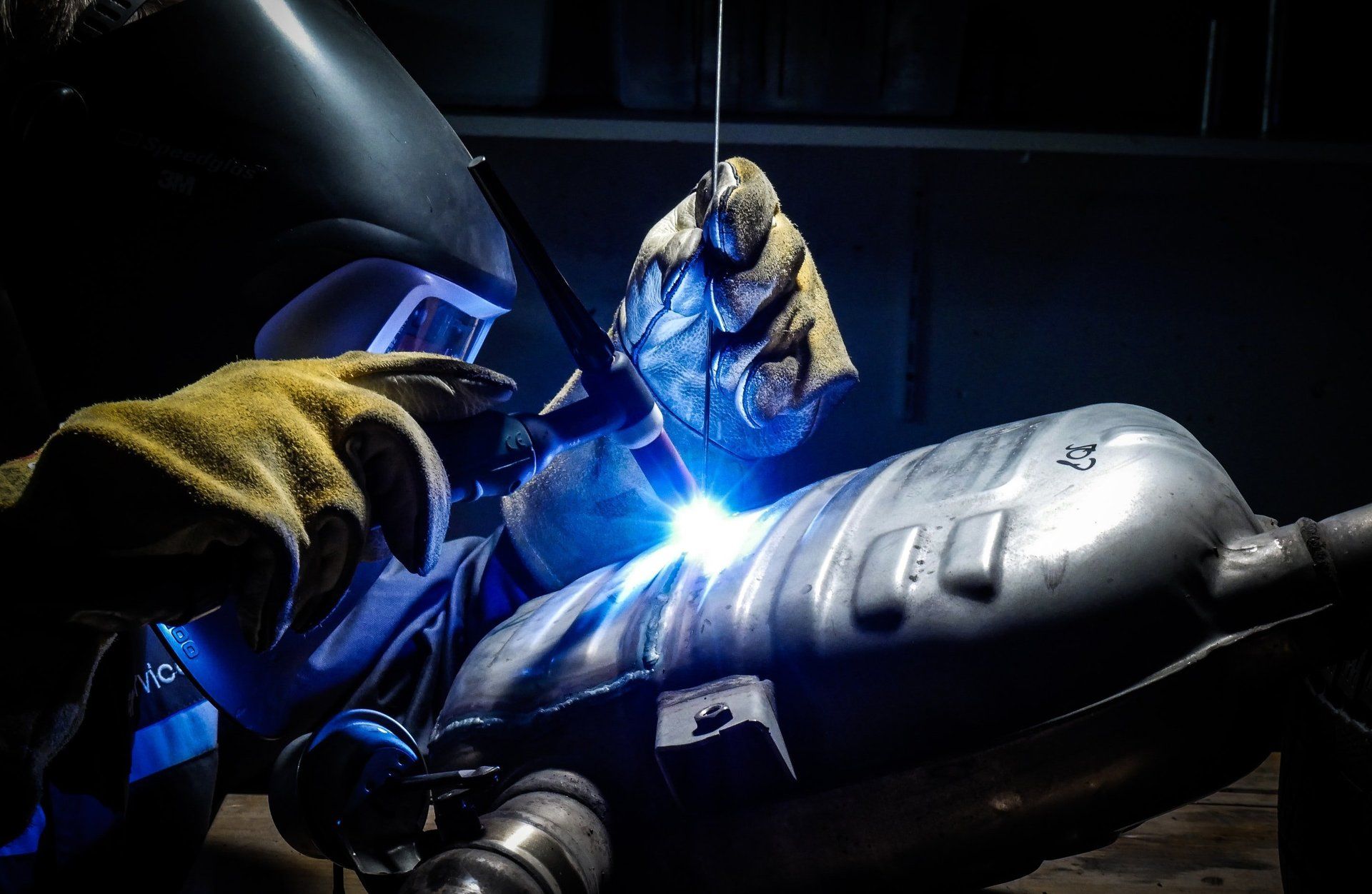 Welding of non-ferrous metal structures