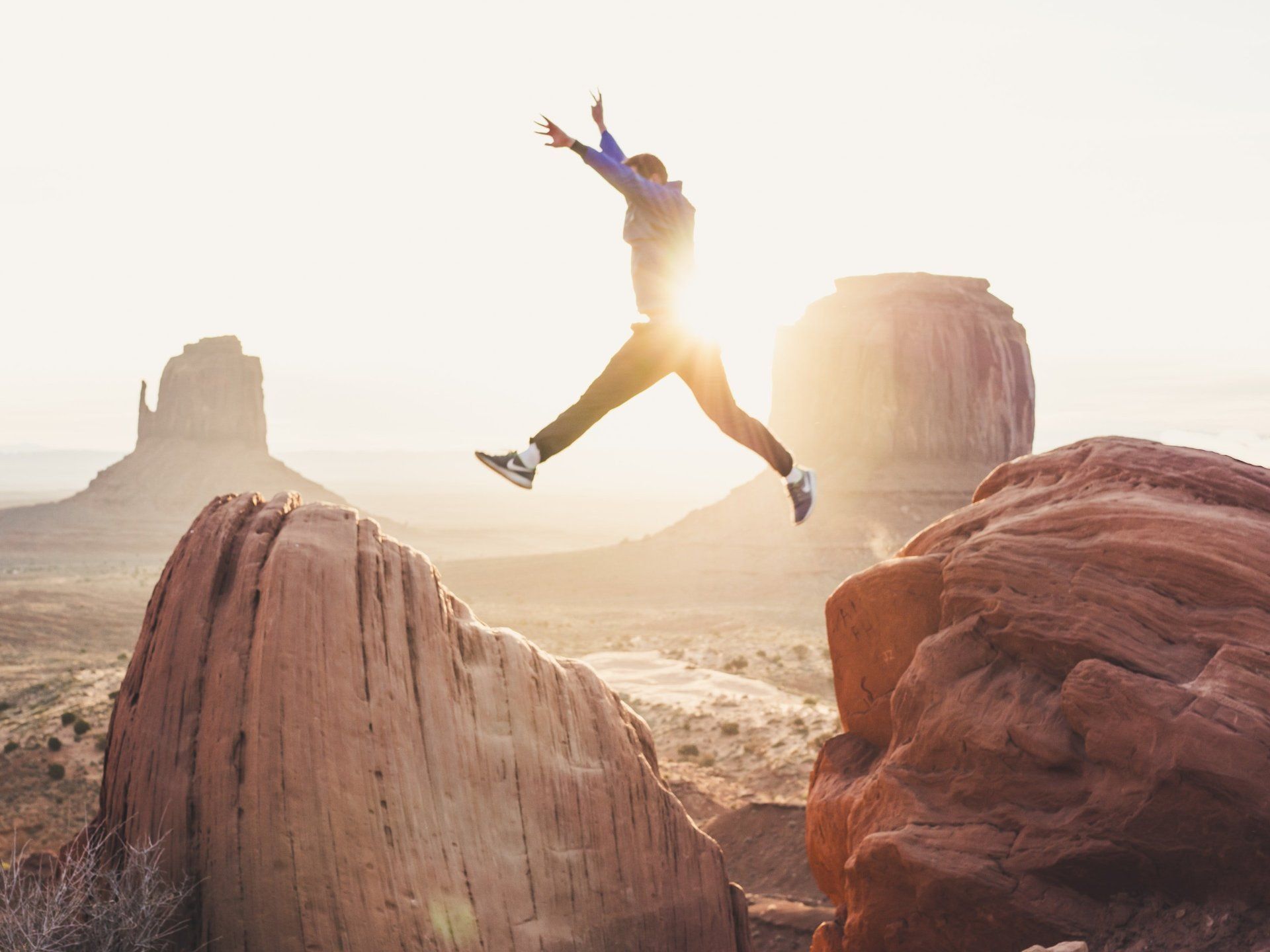 big cliff jump by Doran Erickson