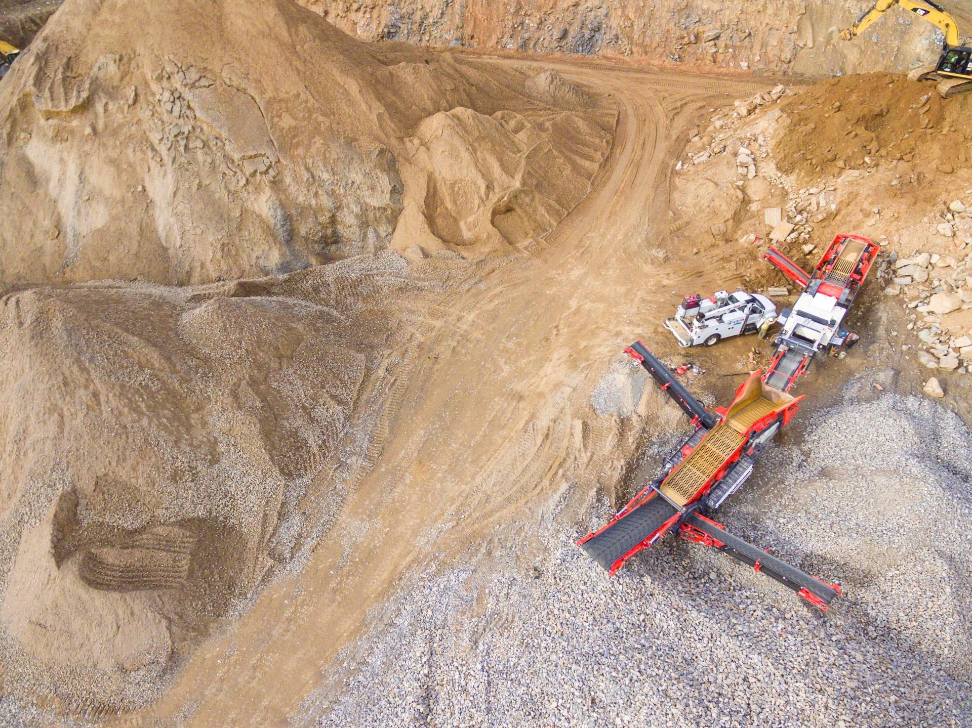 Heck's Excavating Mt Vernon Illinois