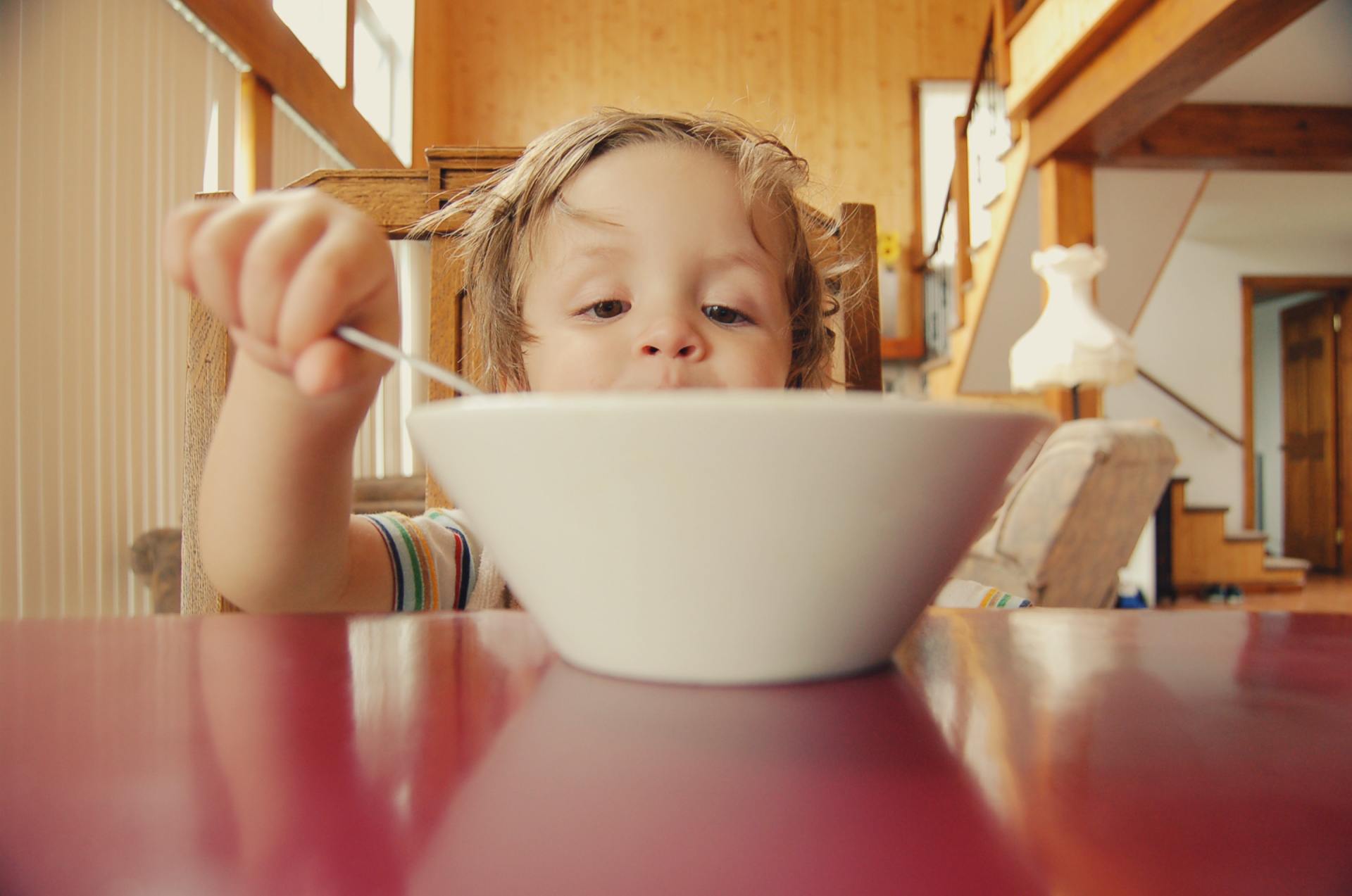 child feeding