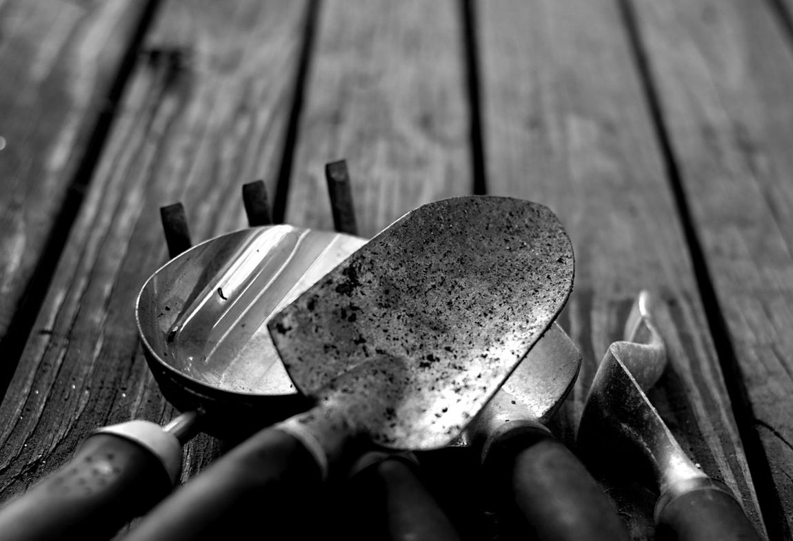gardener-march-gardening-tools