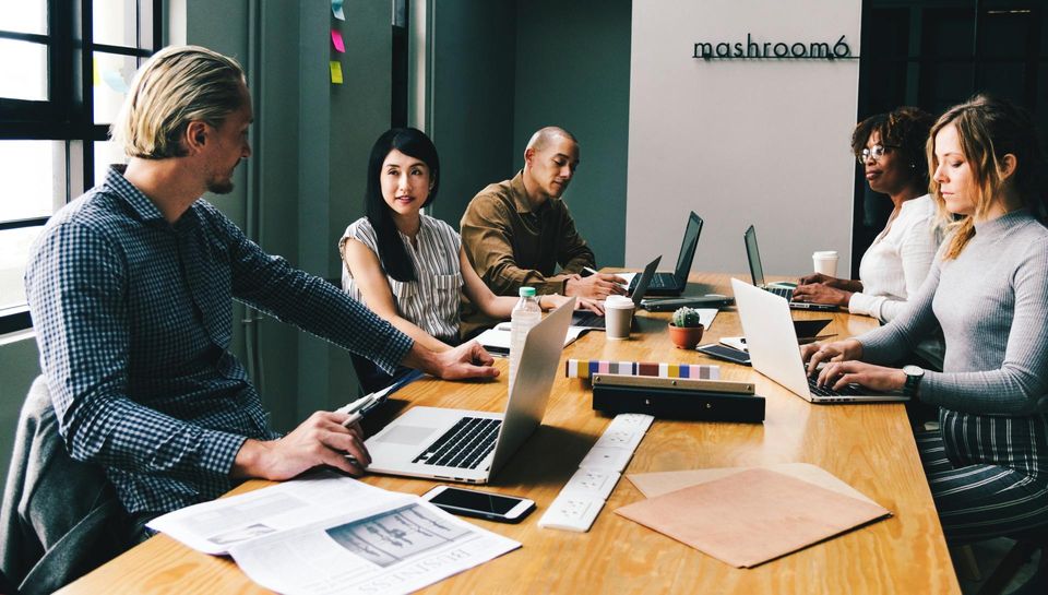 Who Can Use Call Tracking Software