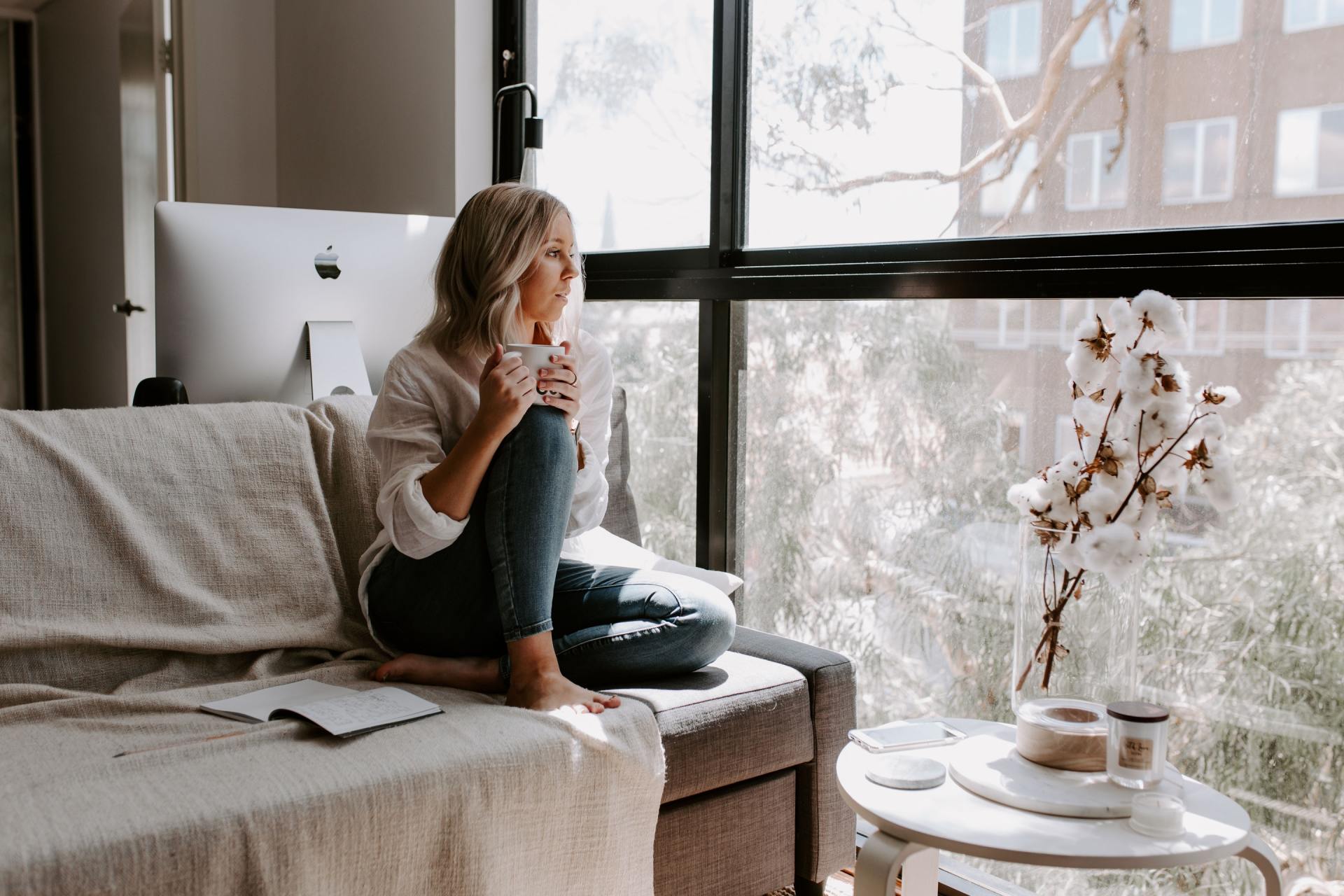 Guide To Leasing A Property When You Cannot Physically Attend A Showing