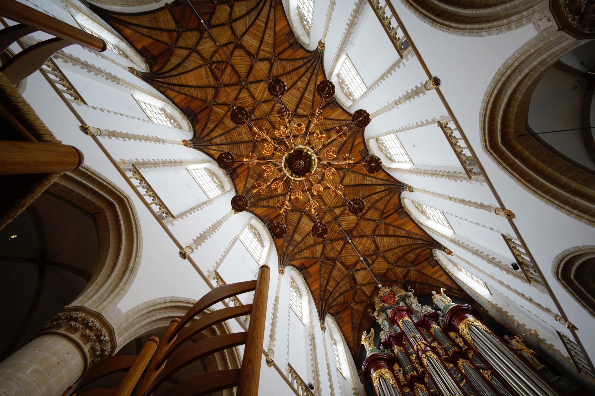Dak van een kerk
