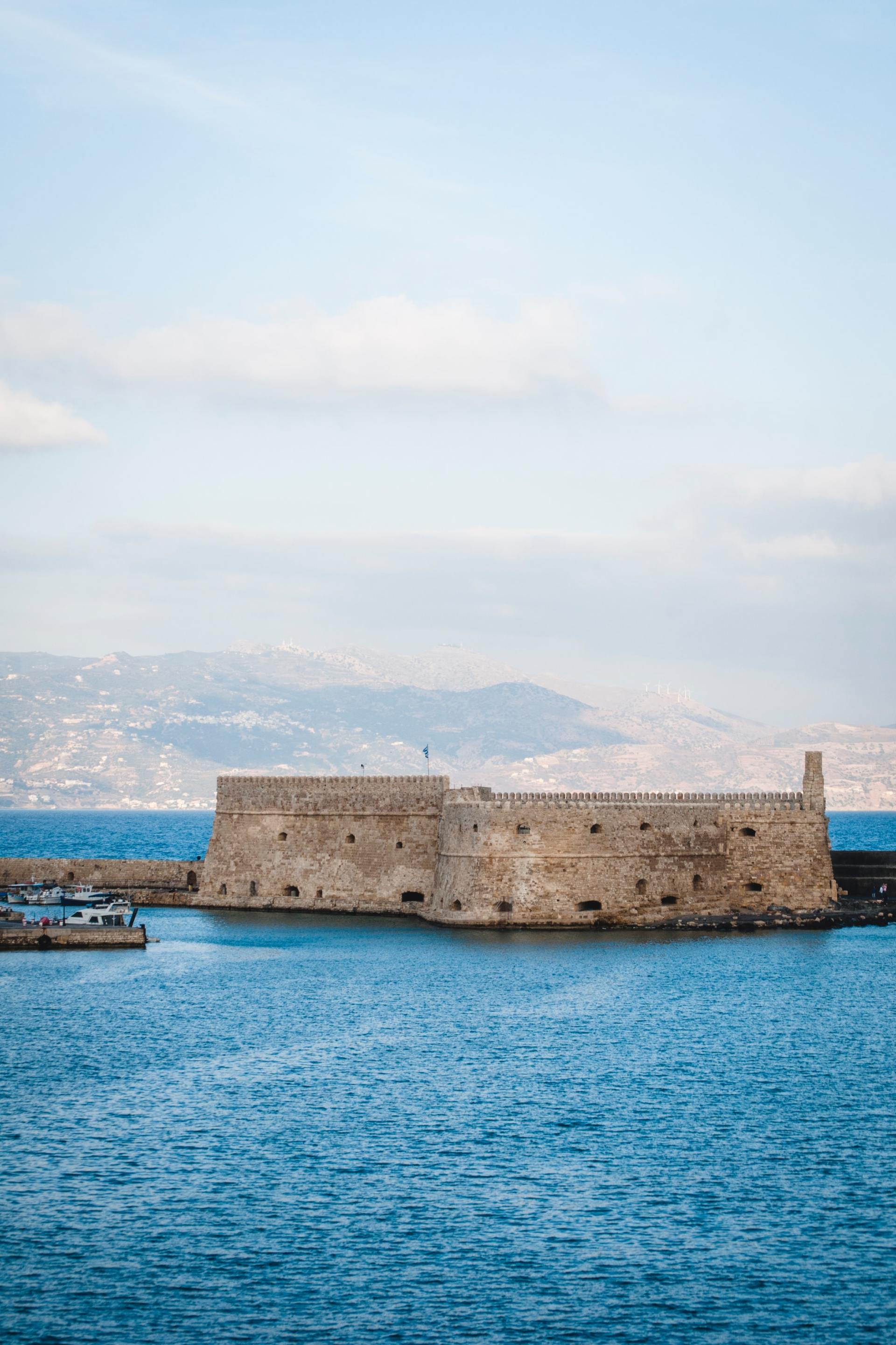 Τουριστικές υπηρεσίες - διαφήμιση στον τουρισμό