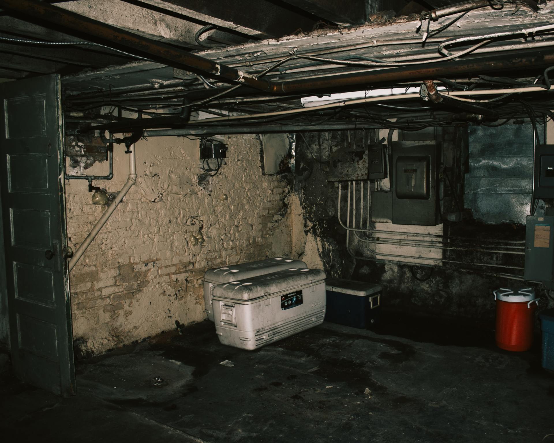 basement waterproofing