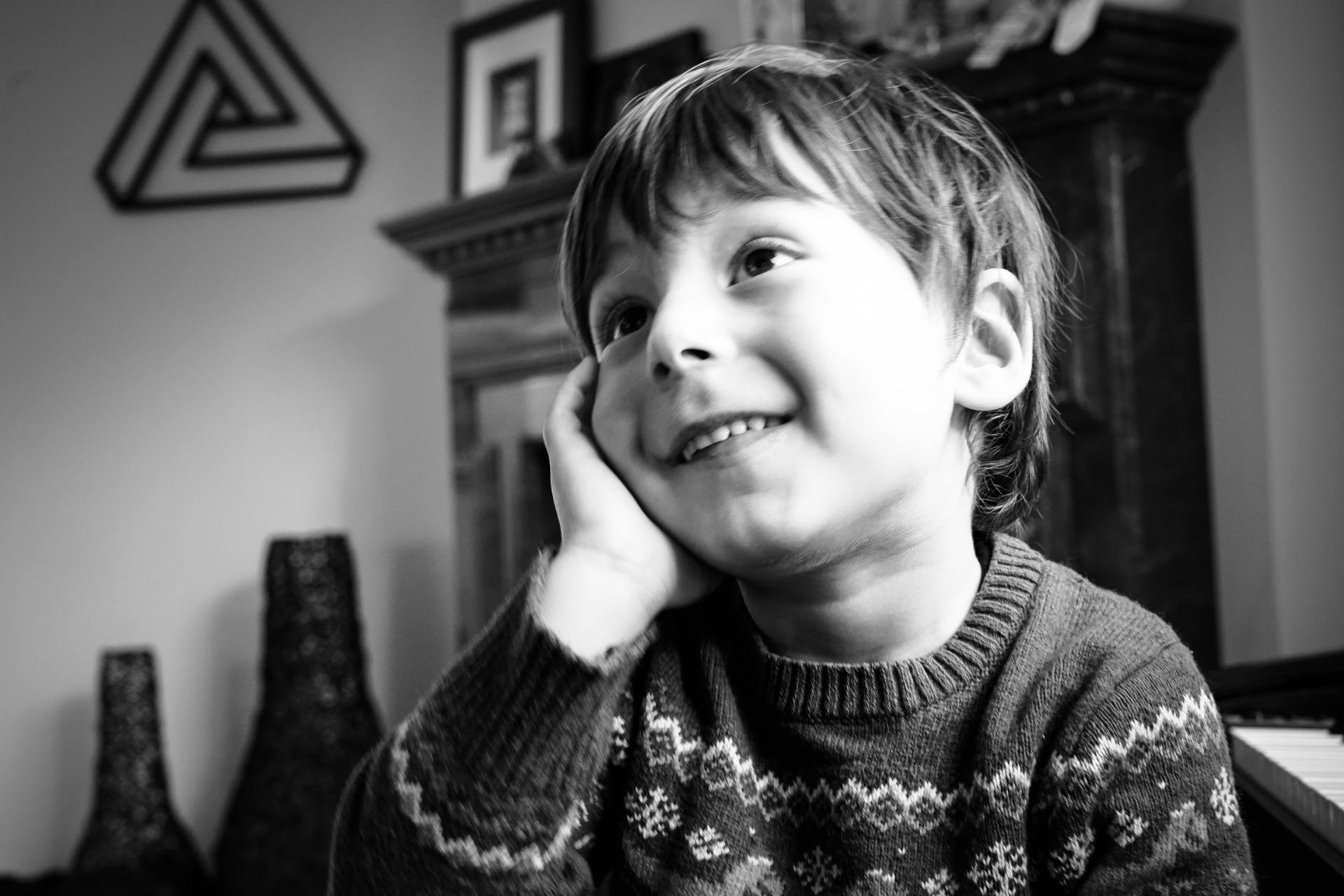 child listening child listening