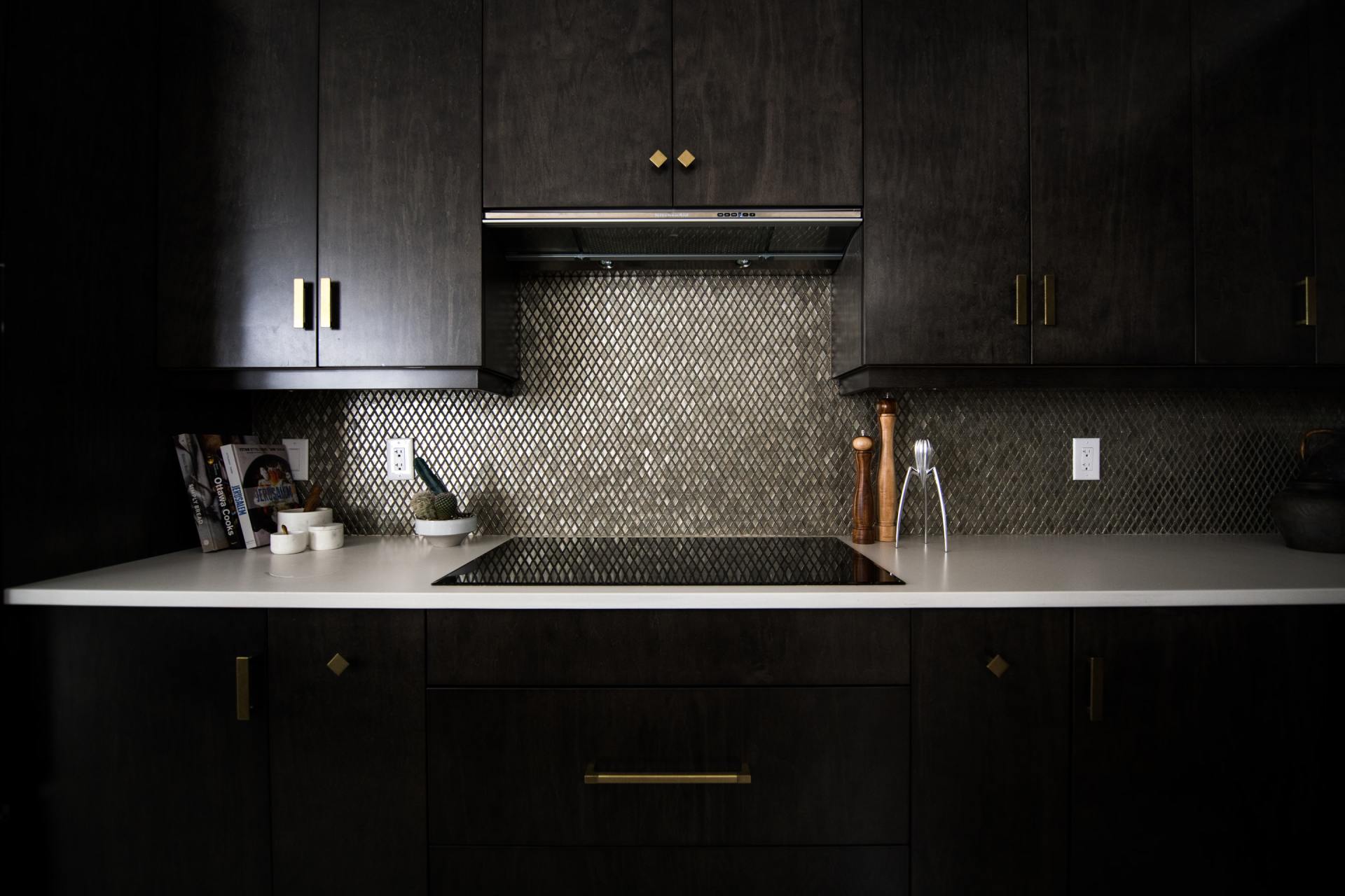 Cabinet colors & Style