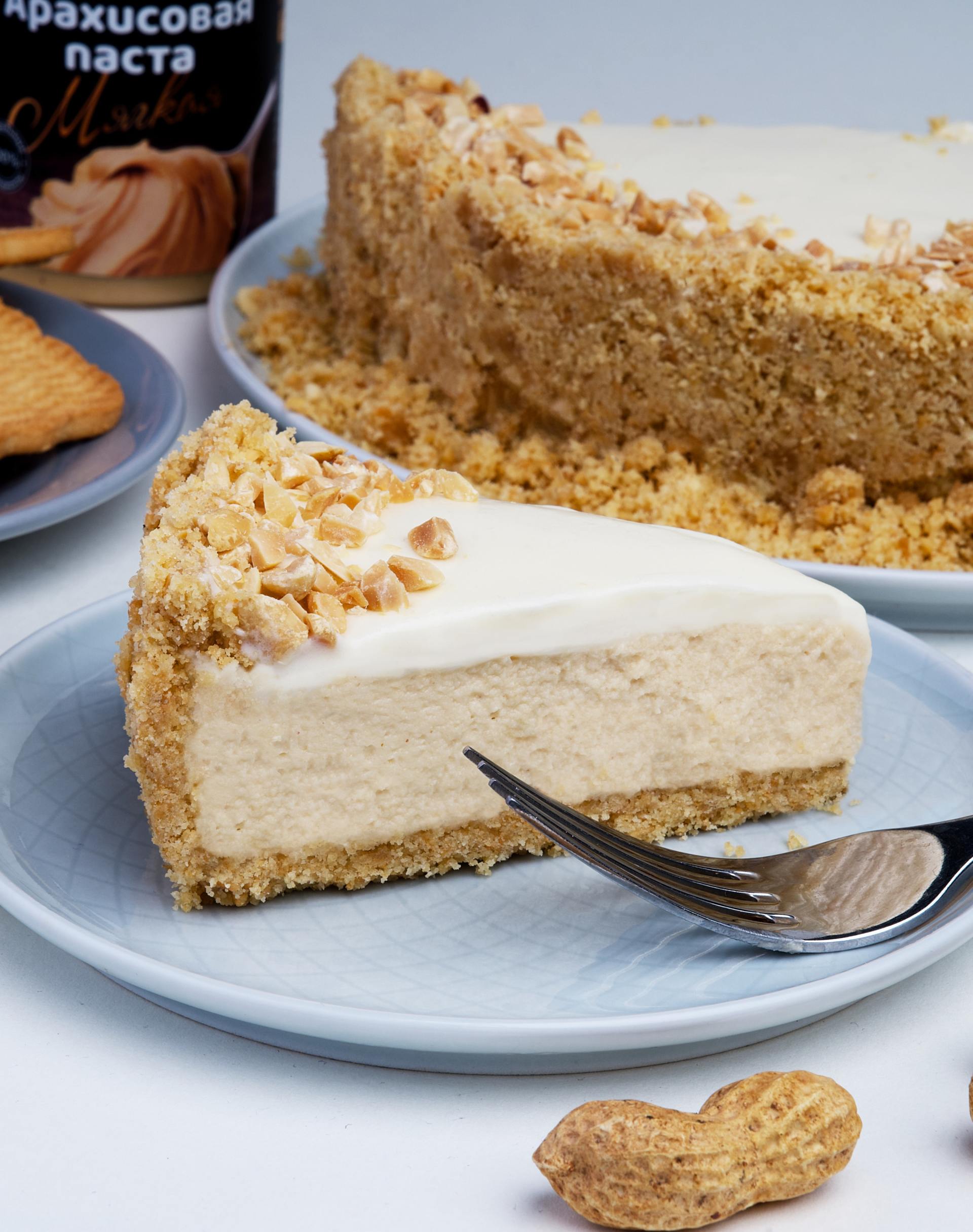 Simple Cheesecake with Crumble