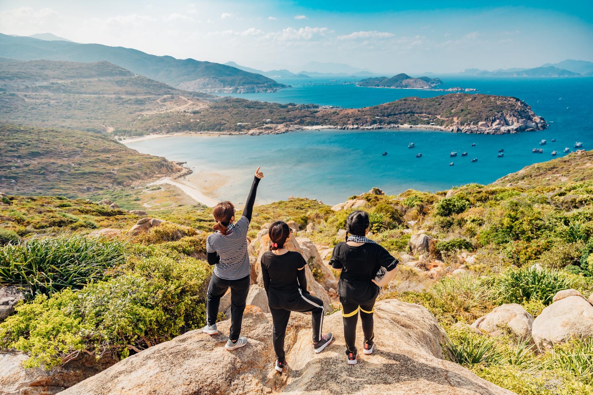 best vacation rental website builder for your Airbnb business