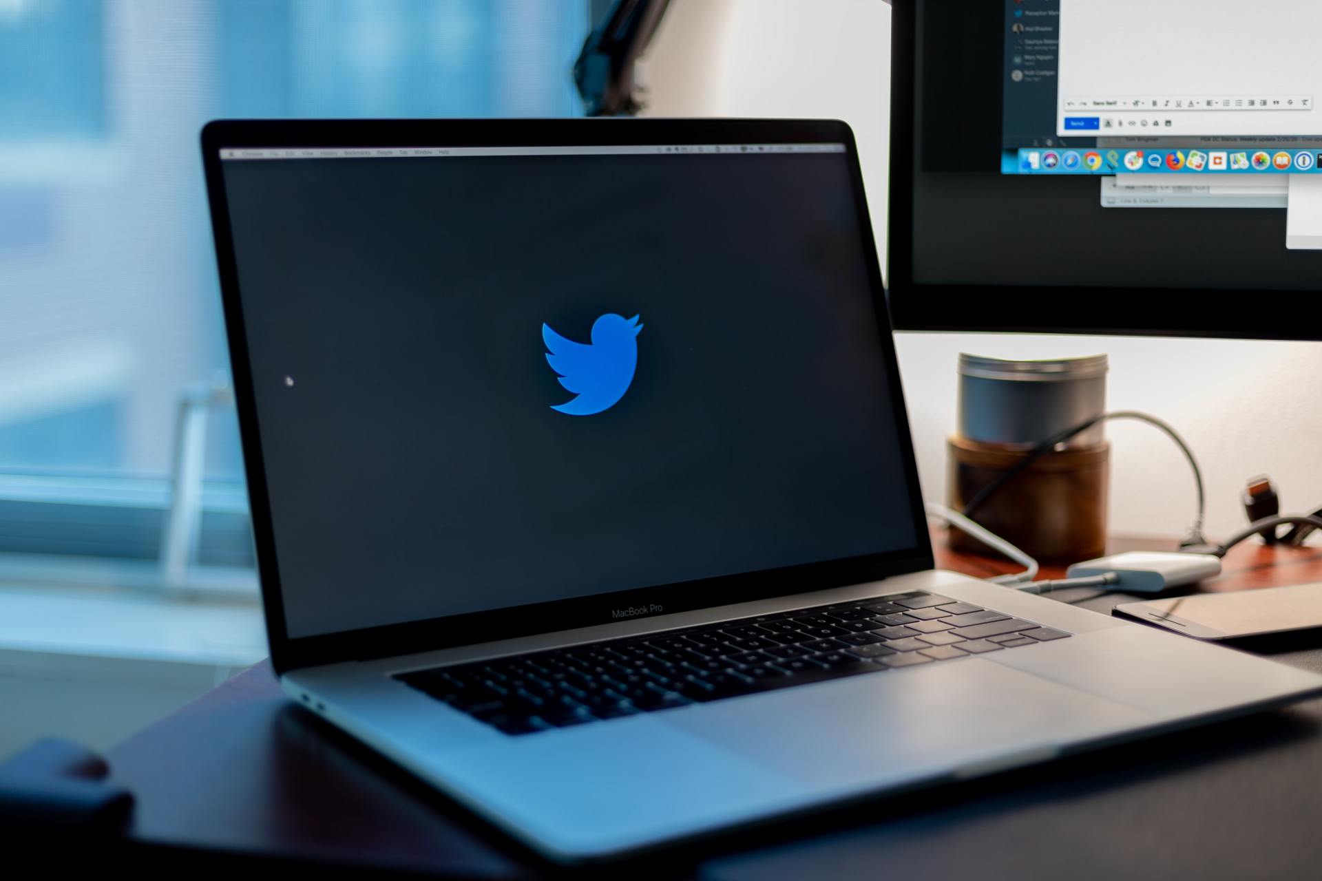 twitter screen