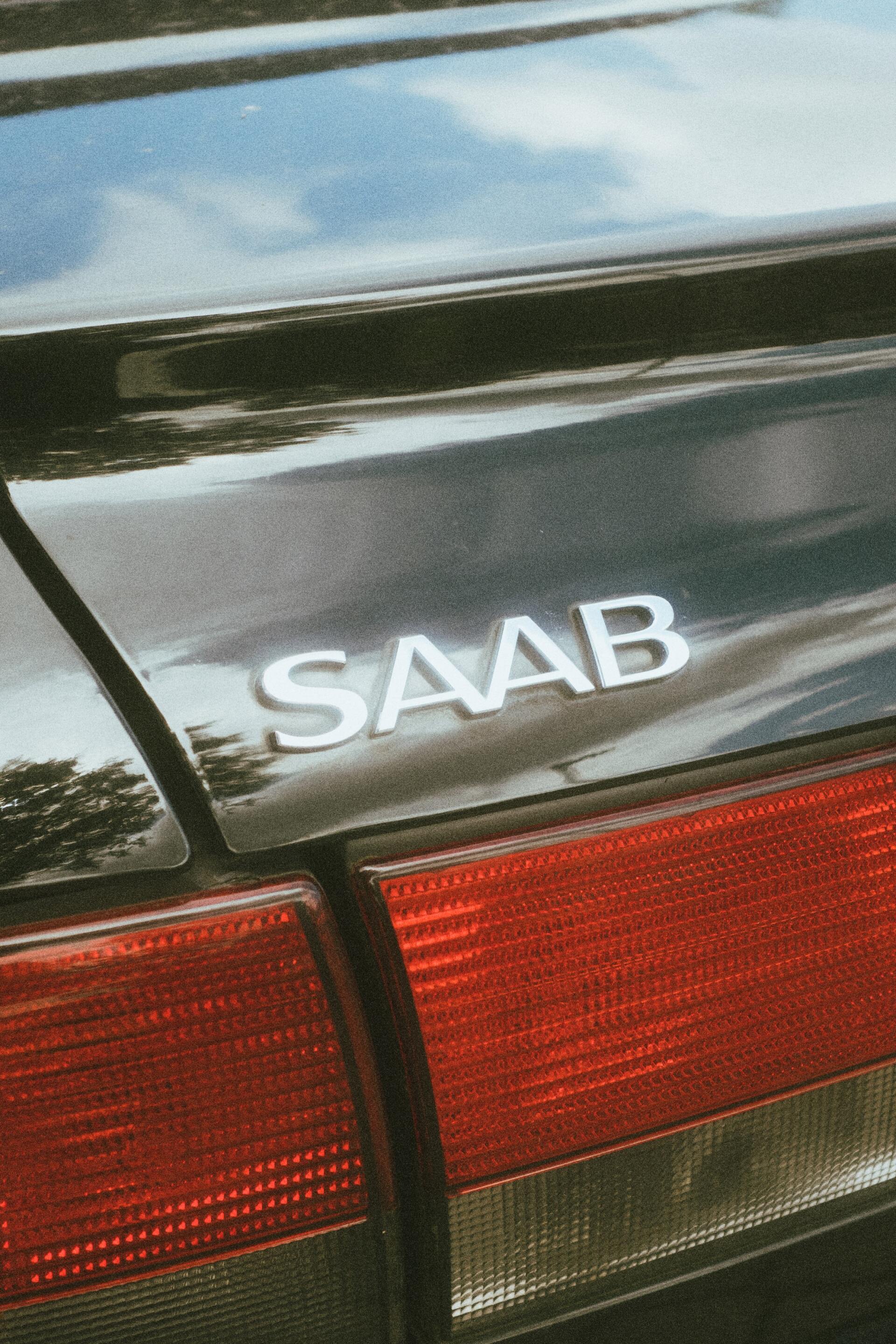 SAAB Windshield Replacement Arizona