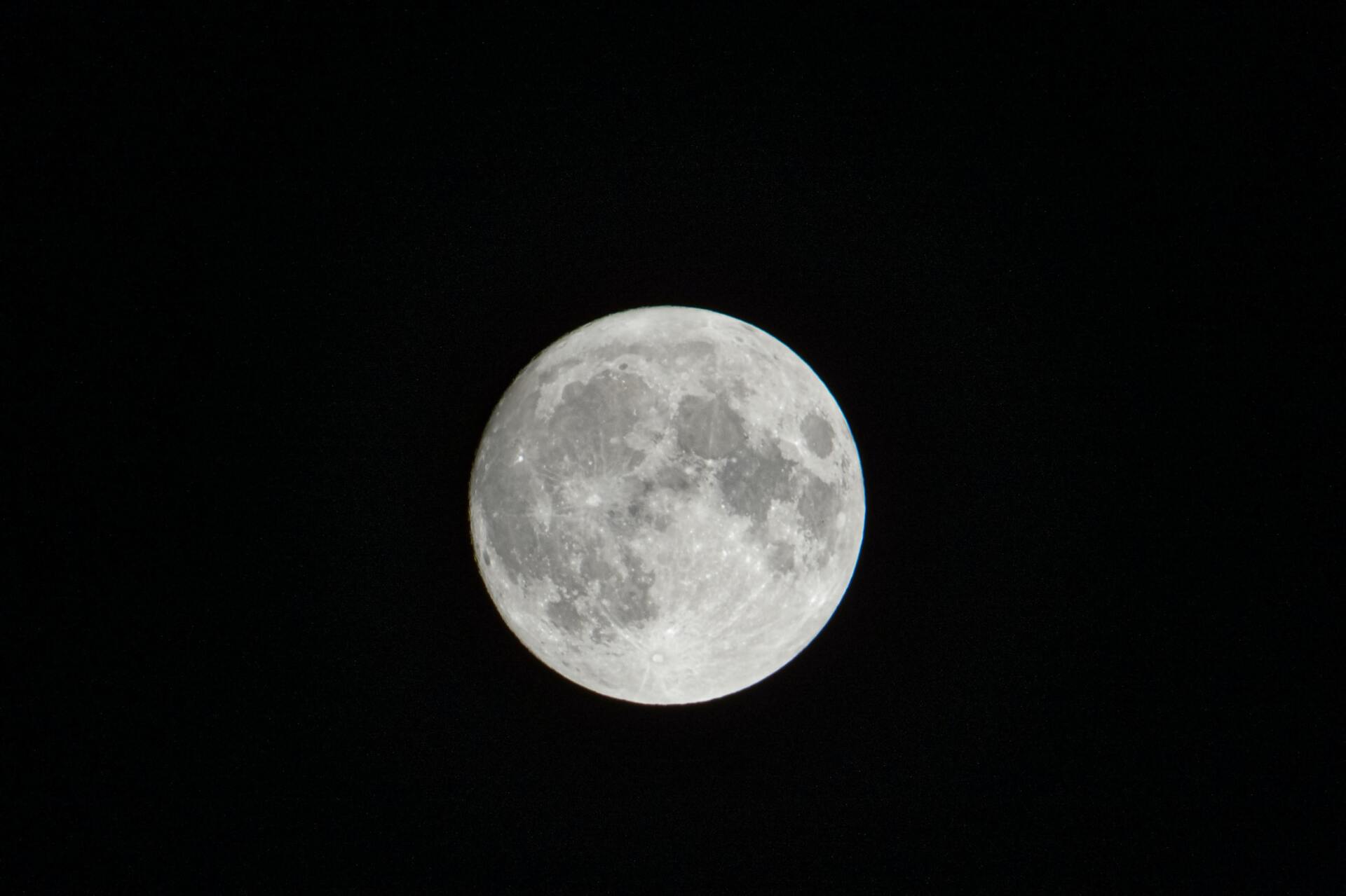 Luna