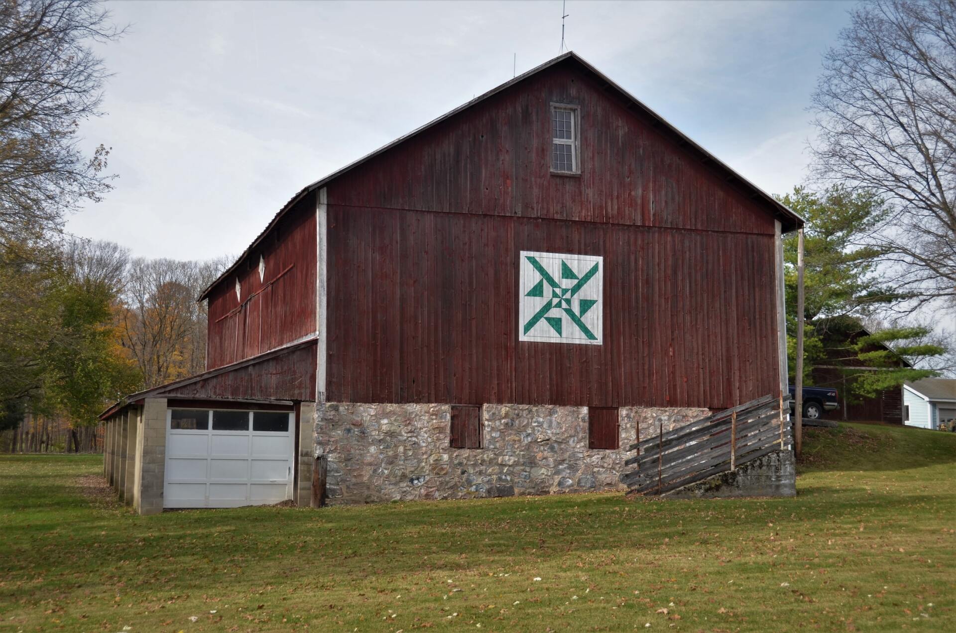 Rustic Old Barn
