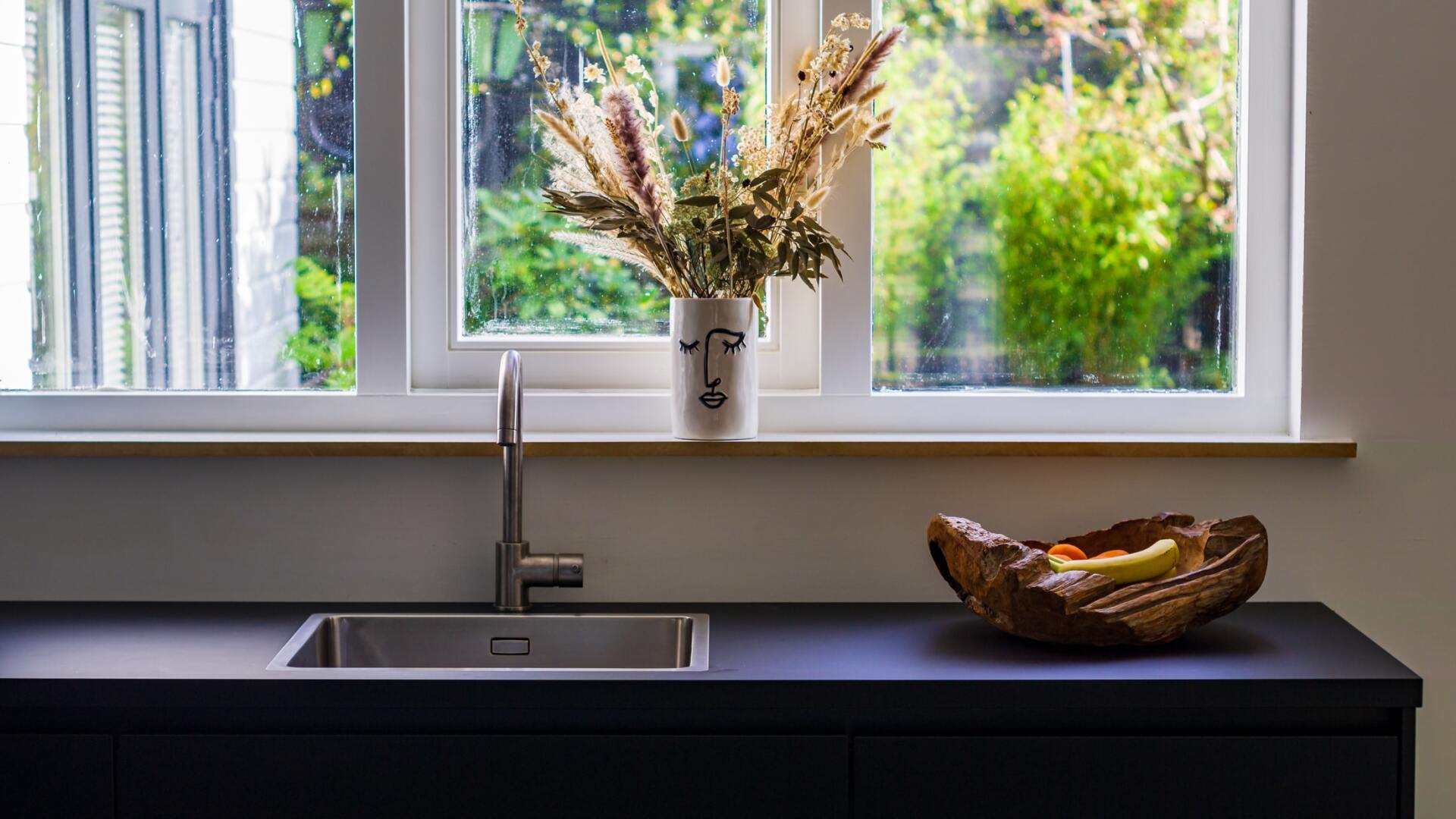 bathroom and kitchen plumber
