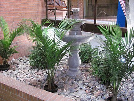 New Tremont Apartments Fountain