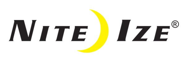 Un logo pour nite ize avec un croissant de lune jaune