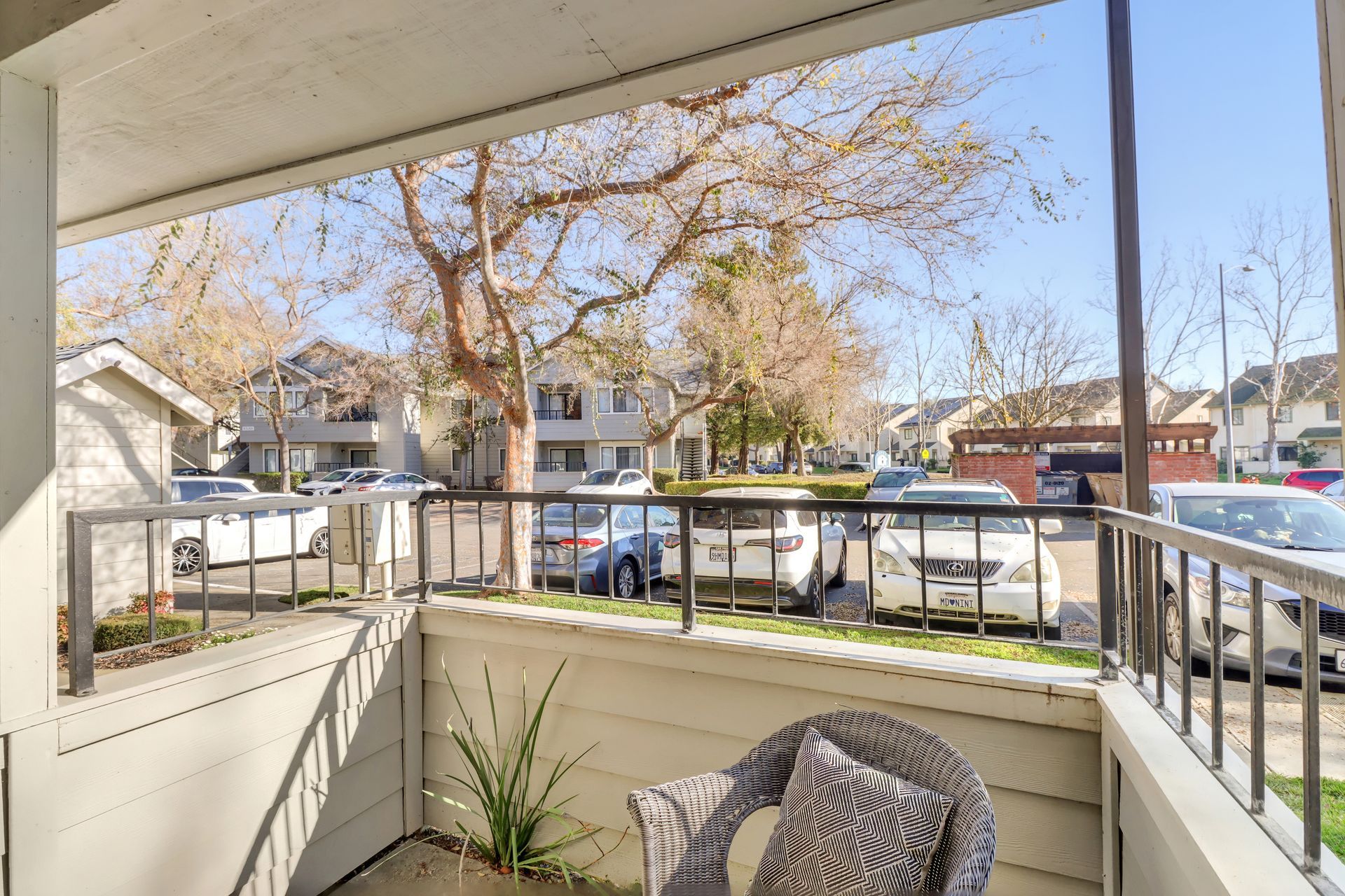 AV balcony