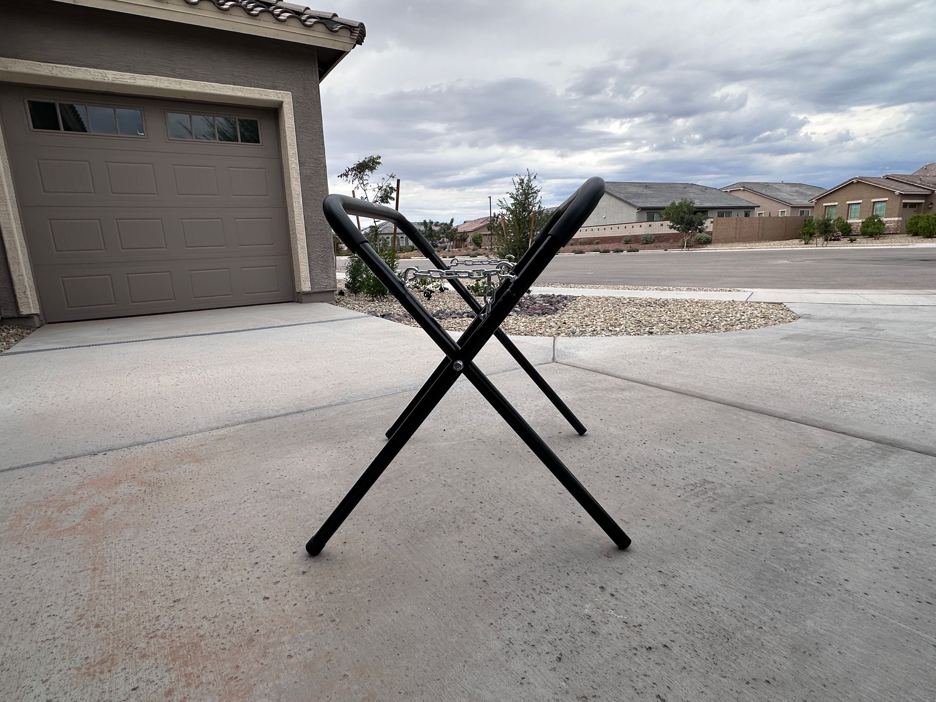 Burco WIndshield Stand