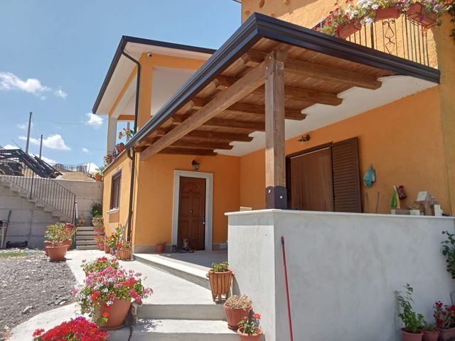 porticati