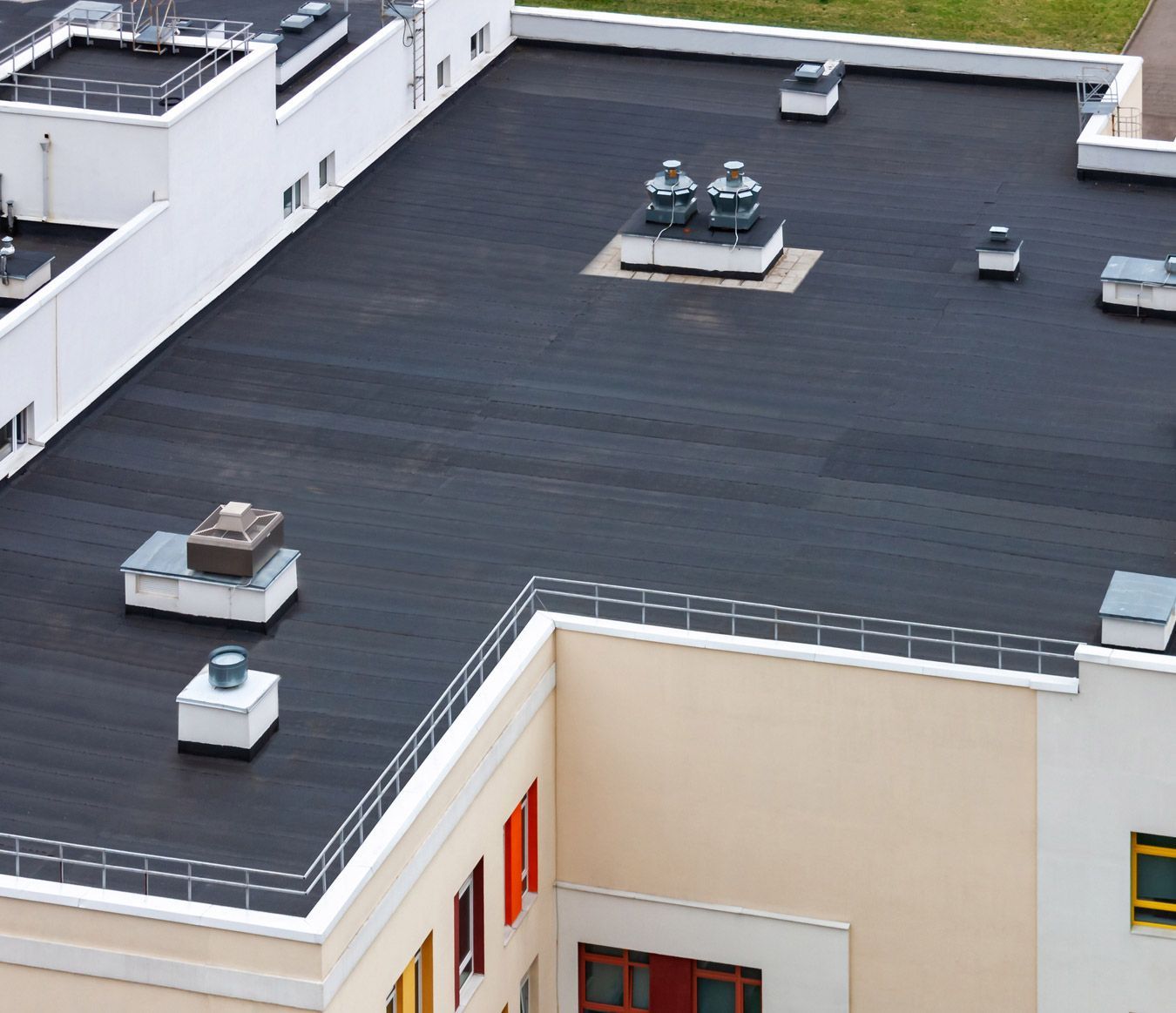 Apartment Building Roof — Wisconsin Rapids, WI — Link's Contracting Inc. Apartment Building Roof — Wisconsin Rapids, WI — Link's Contracting Inc.