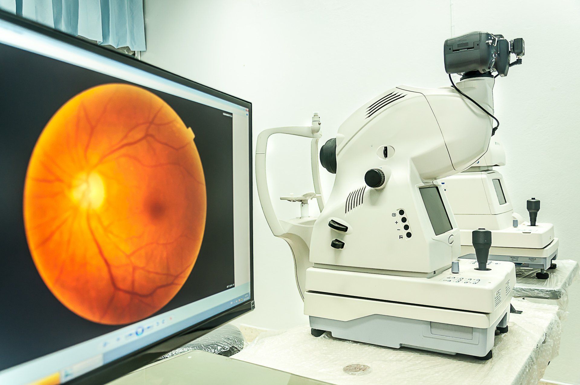 Eye Examination Camera - Hanson, KY - Absolute Eye Care, PLC