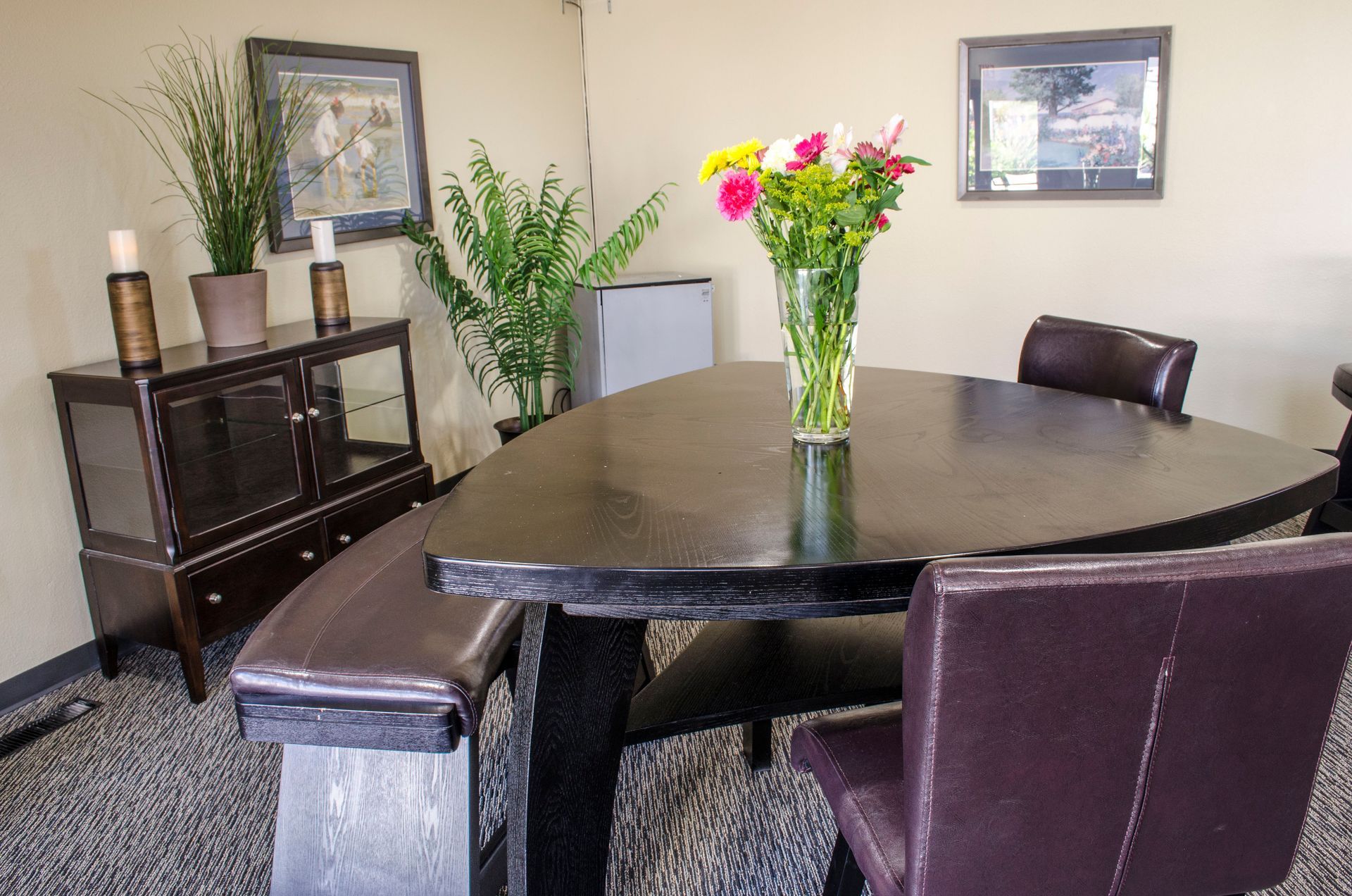 Photo of Clubhouse and Furnishing.
