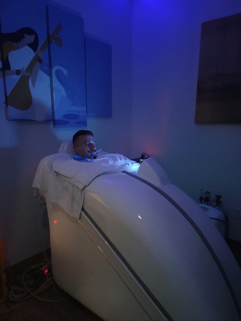 Hocatt Ozone Sauna Detoxity MediSpa
