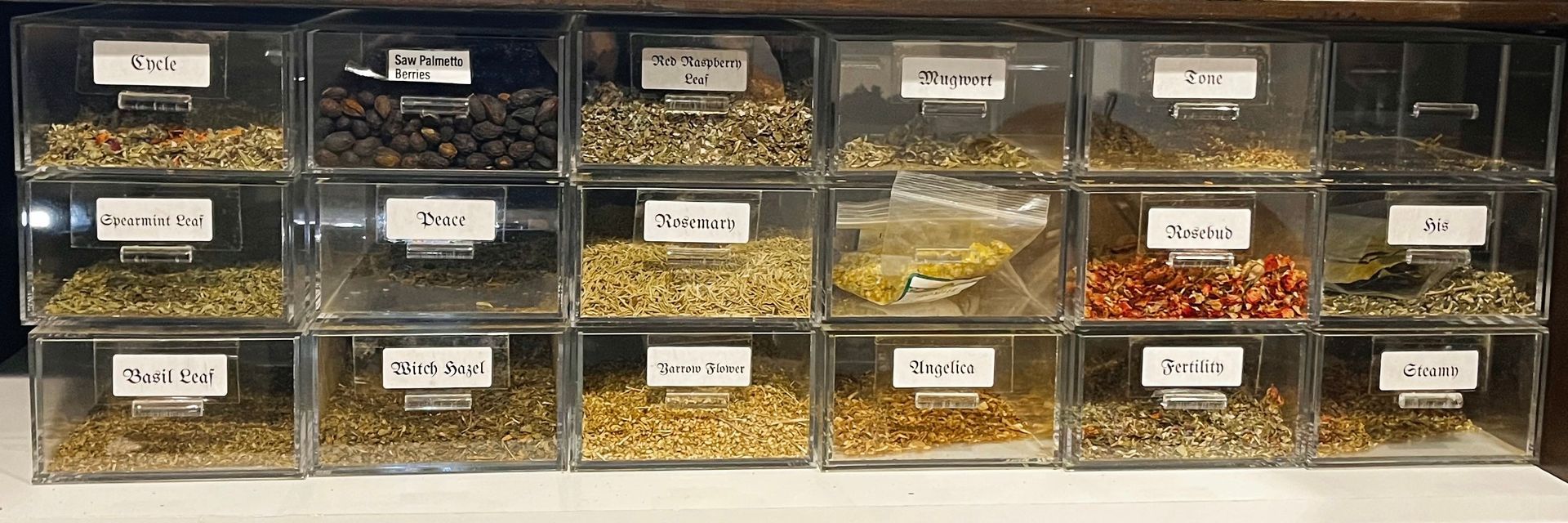 Herbs for Steamy Wonder at Detoxity MediSpa
