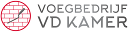 Logo voor Voegbedrijf VD Kamer met een icoon van een rode baksteen en een troffel en grijze tekst.