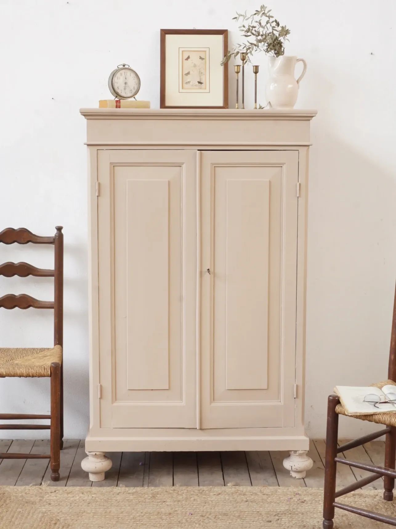 Credenza alta  beige