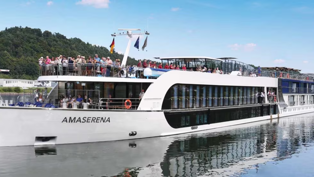 river cruise