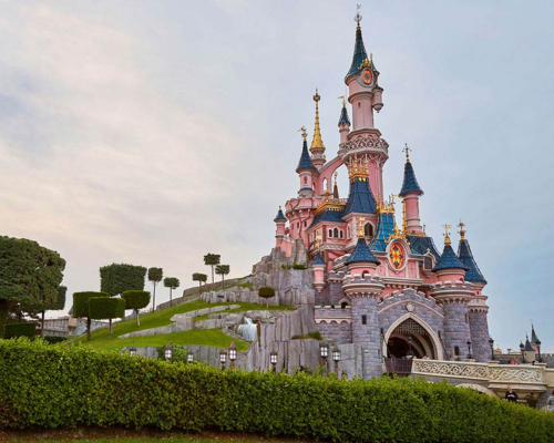 4 Days Disneyland Paris , Christmas Season 2026- Disney Hotel Cheyenne