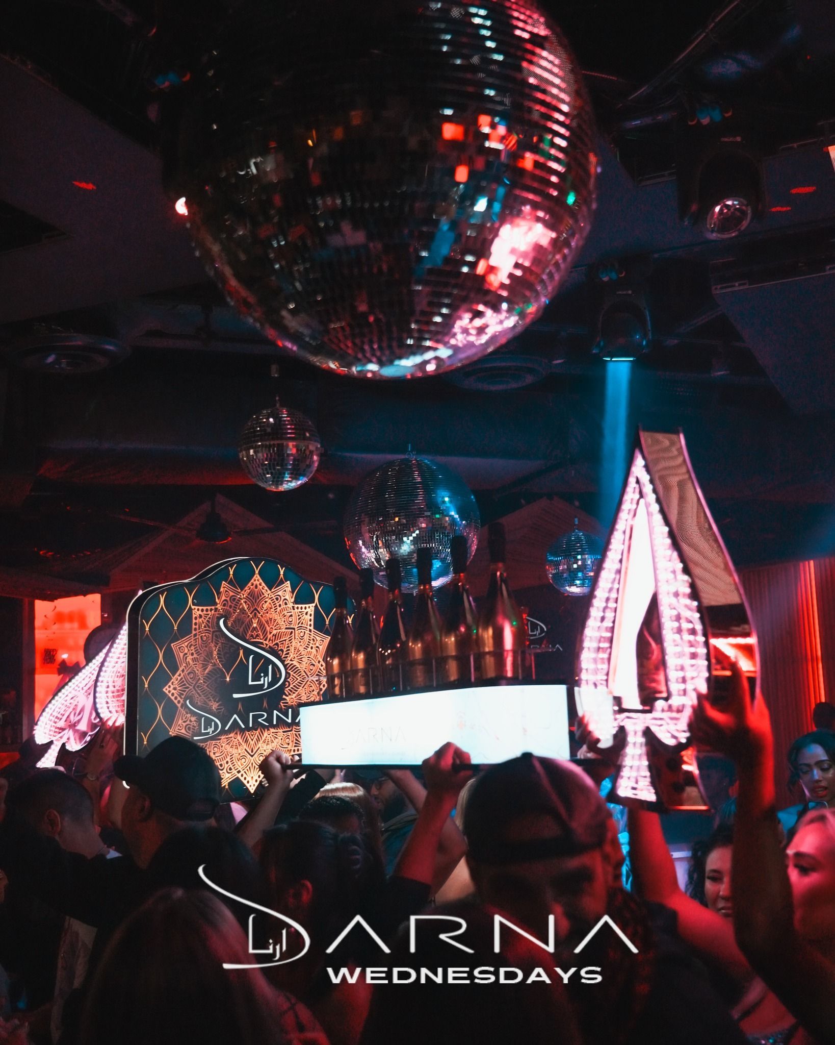 Hookah lounge near me
Best brunch spots nearby
Late-night hookah lounge
Brunch and hookah spots