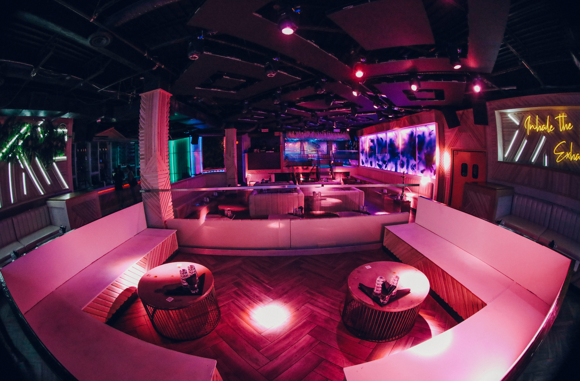 Hookah brunch experience
Best lounges for brunch
Hookah and cocktails lounge
Rooftop club with hookah
Birthday party lounge