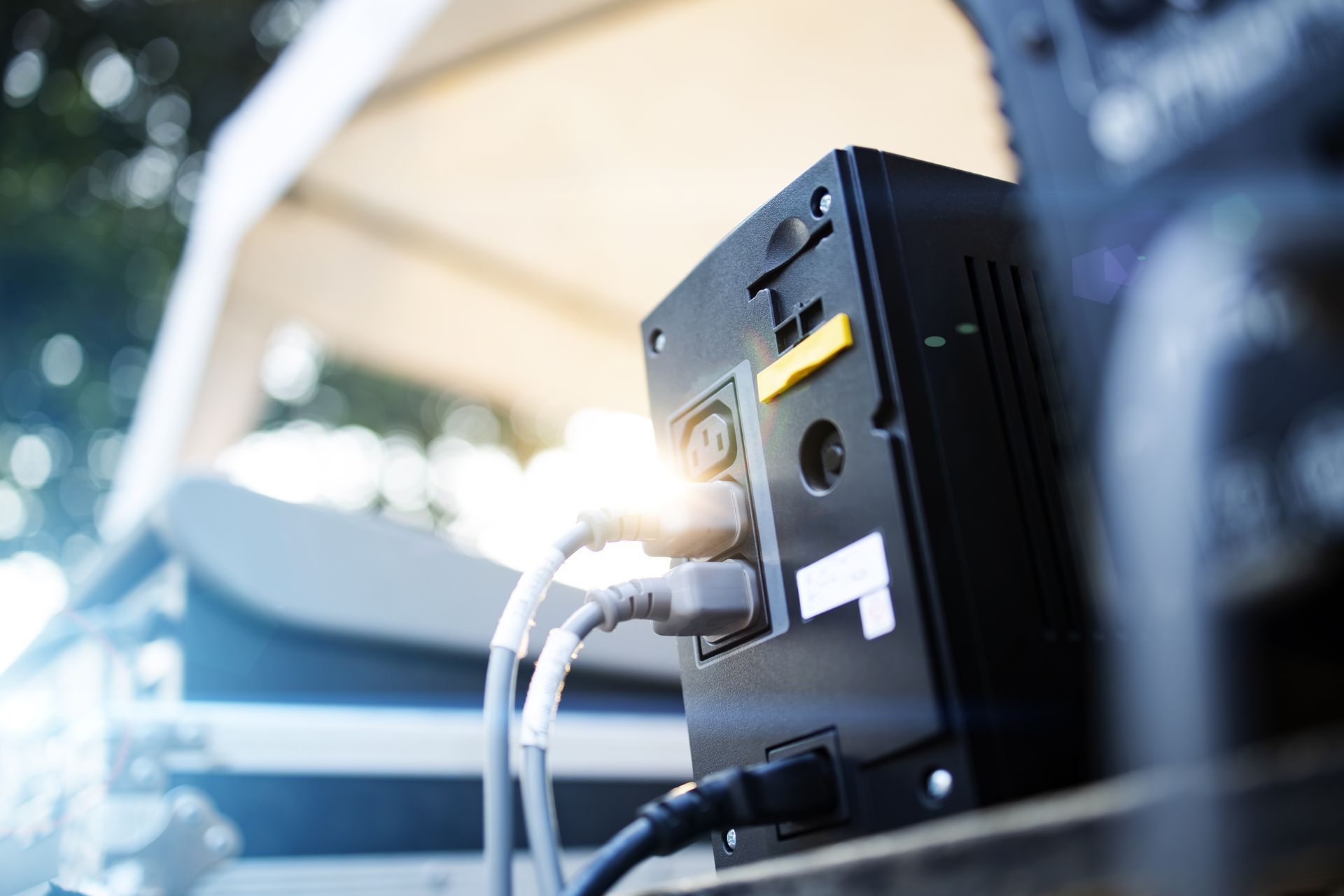 Uninterruptible power supply