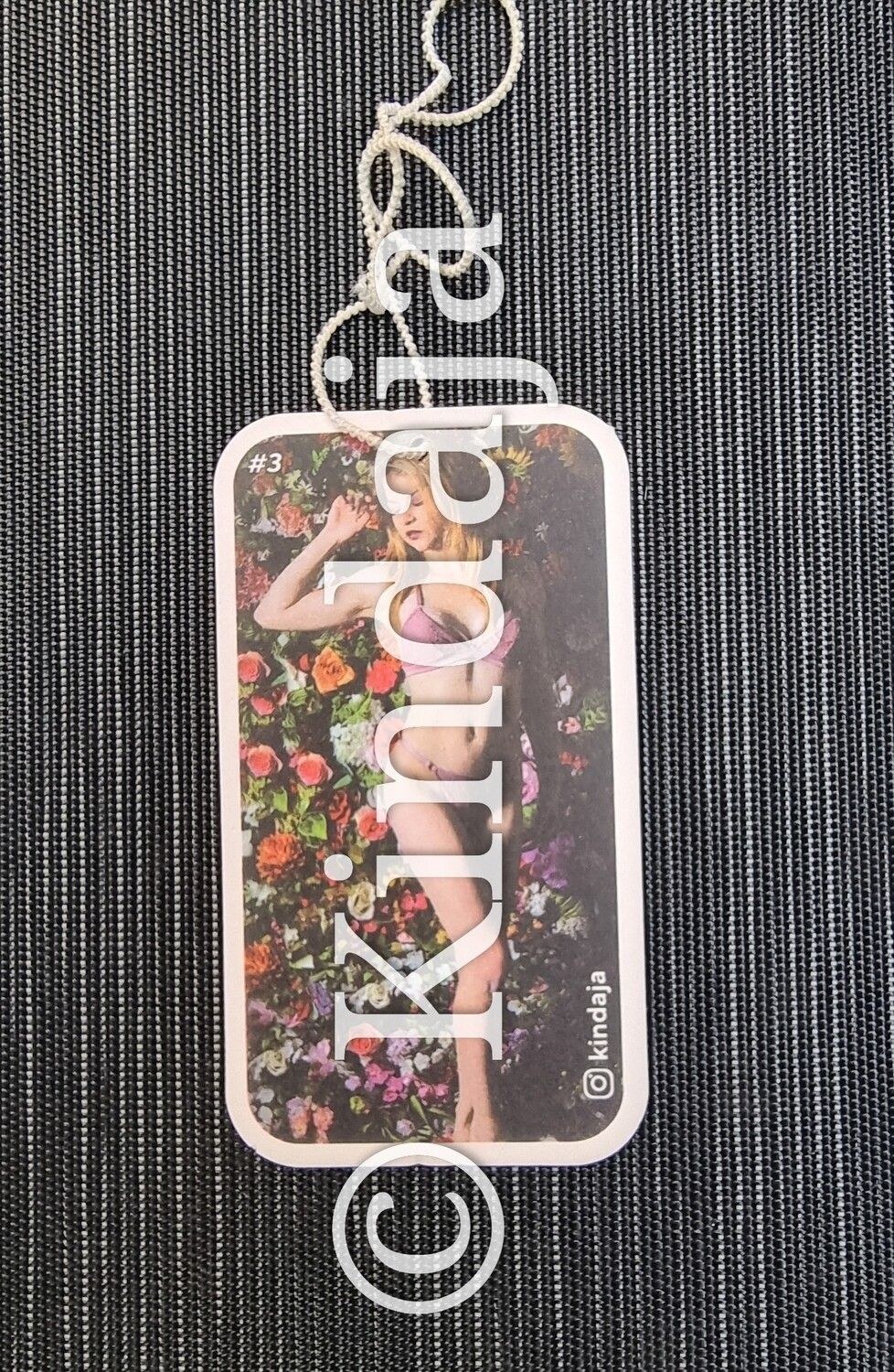 Kindaja Geurhanger auto's vrouw lingerie bloemen lente hunkemoller